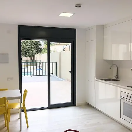 Ginosi Eccentric Apartel
