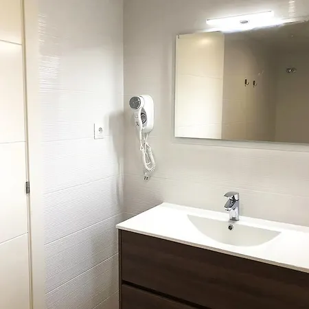 Ginosi Eccentric Apartel